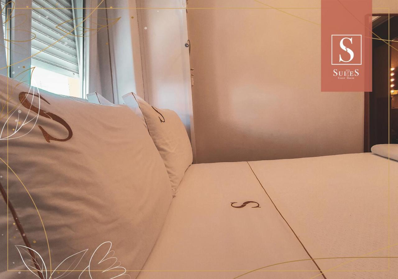 Yellow Suites กาชไกช์ ภายนอก รูปภาพ